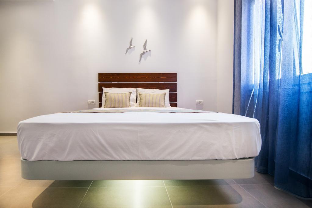Petini'S Place Fira  Ngoại thất bức ảnh