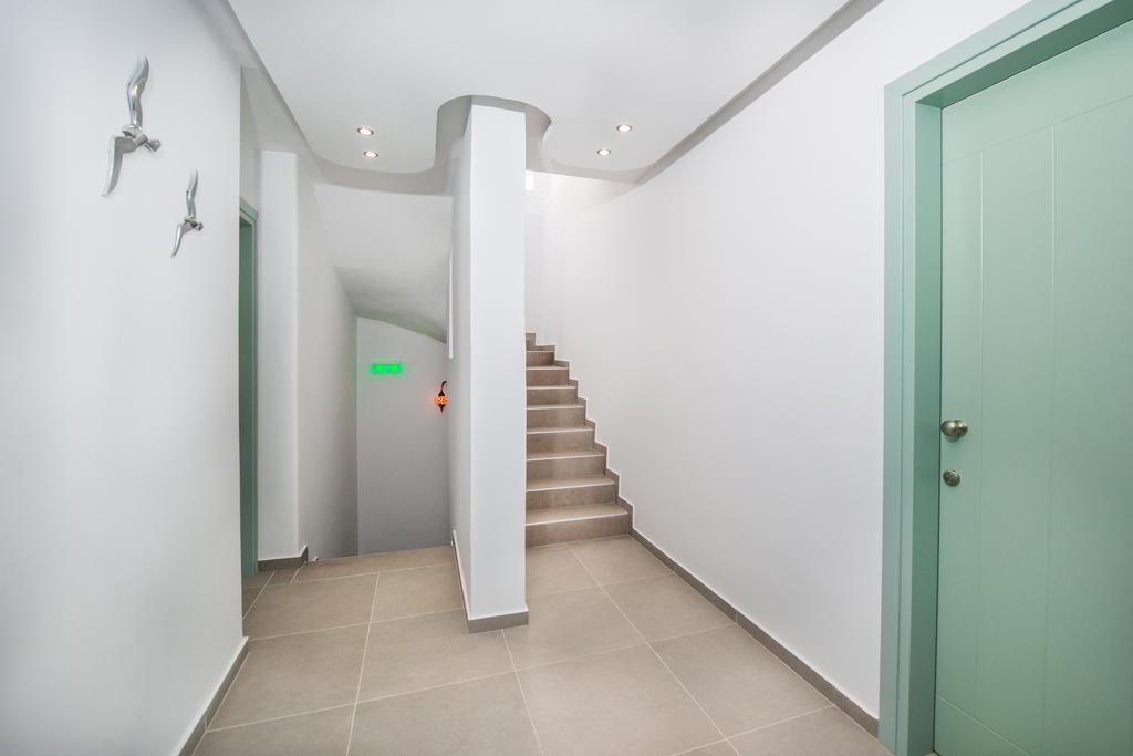 Petini'S Place Fira  Ngoại thất bức ảnh